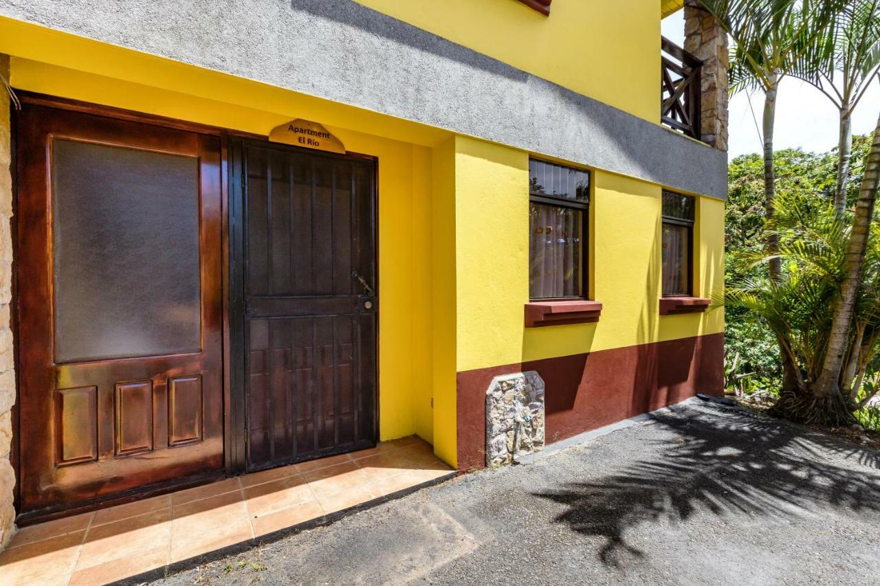 La Terraza Guest House B&B Grecia Ngoại thất bức ảnh