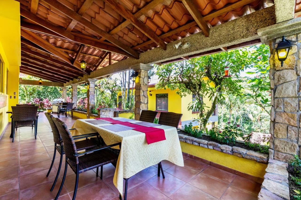 La Terraza Guest House B&B Grecia Ngoại thất bức ảnh